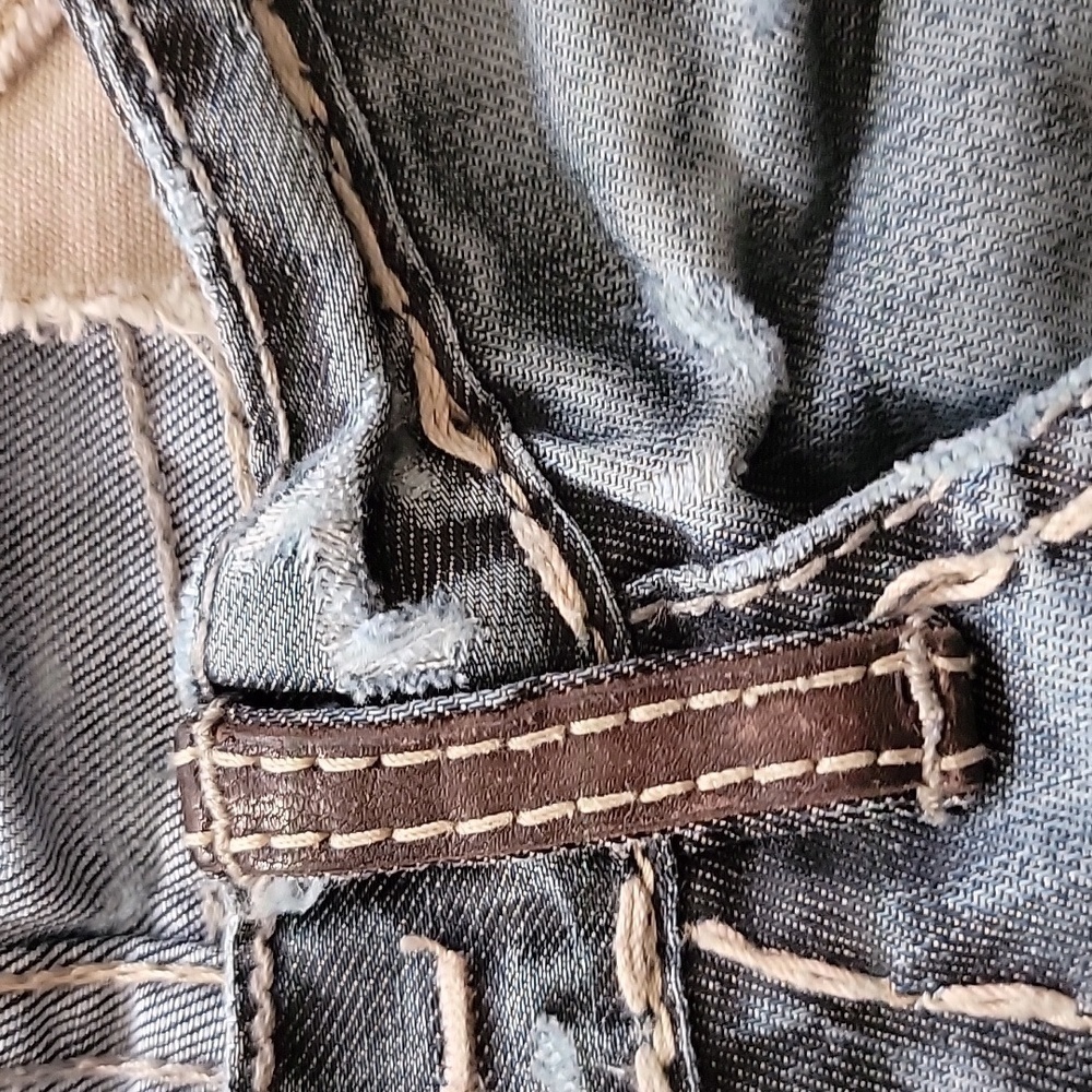 Monarchy Jeans - Picture 9 of 16